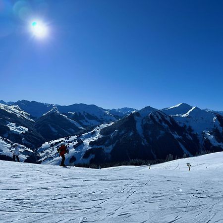 Romantisches Alpenchalet - Mit Sauna Und Kamin - Ruhig Und Zentral باد تولز المظهر الخارجي الصورة