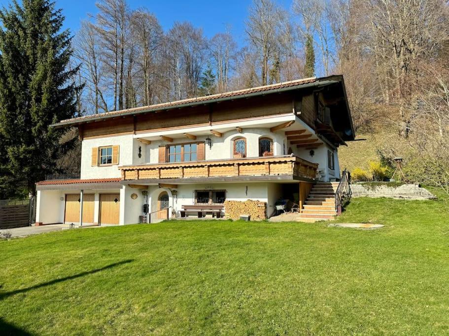 Romantisches Alpenchalet - Mit Sauna Und Kamin - Ruhig Und Zentral باد تولز المظهر الخارجي الصورة