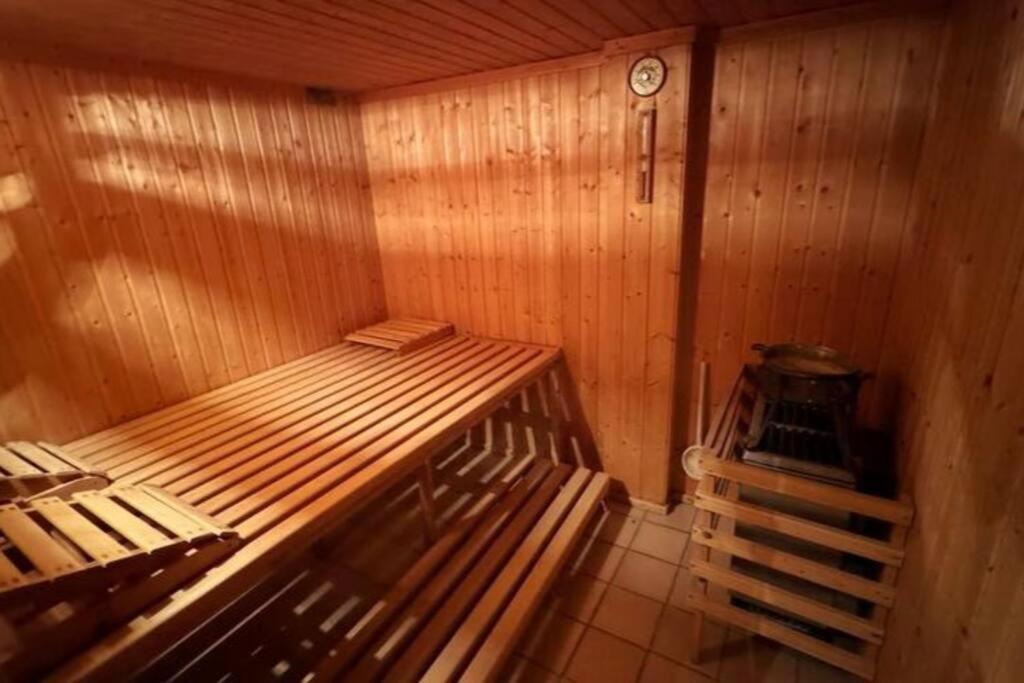 Romantisches Alpenchalet - Mit Sauna Und Kamin - Ruhig Und Zentral باد تولز المظهر الخارجي الصورة