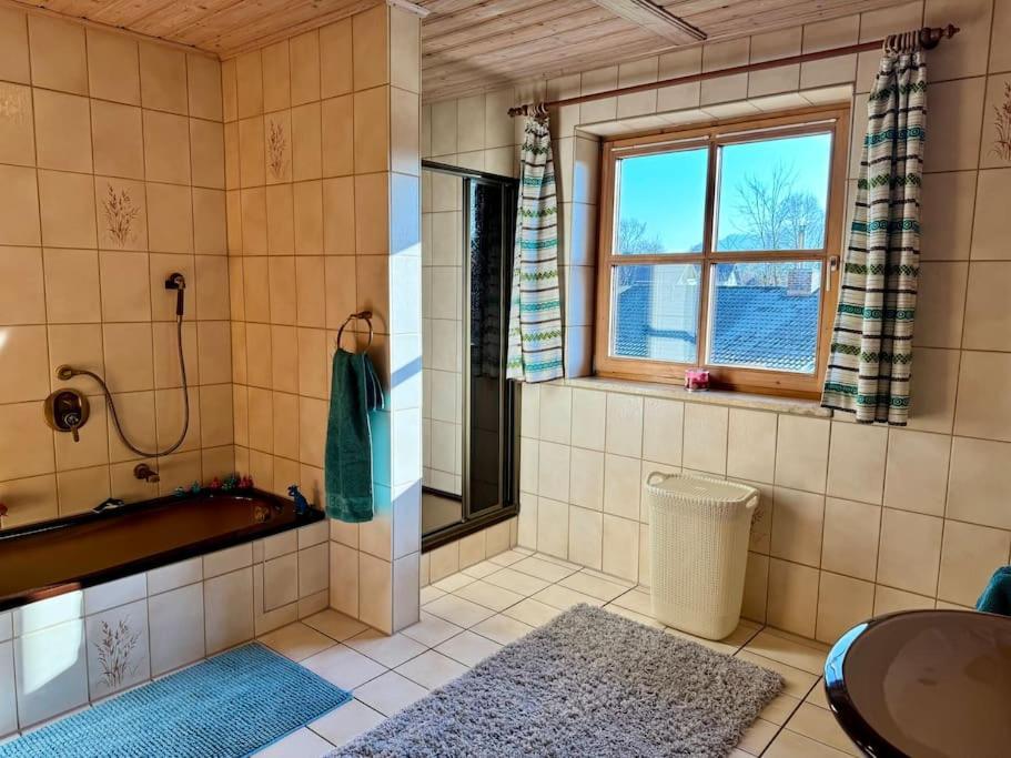 Romantisches Alpenchalet - Mit Sauna Und Kamin - Ruhig Und Zentral باد تولز المظهر الخارجي الصورة